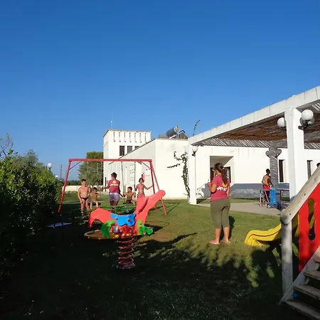 Blu Mare Alimini מלון דירות 4*
