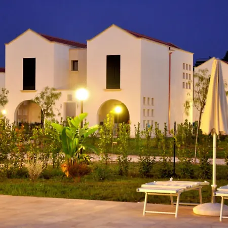 Apart Otel Blu Mare Alimini 4*