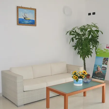 Blu Mare Alimini Апарт-отель