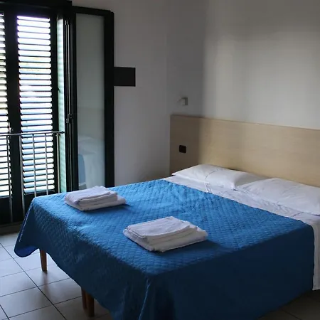 Blu Mare Residence Apartments 4*